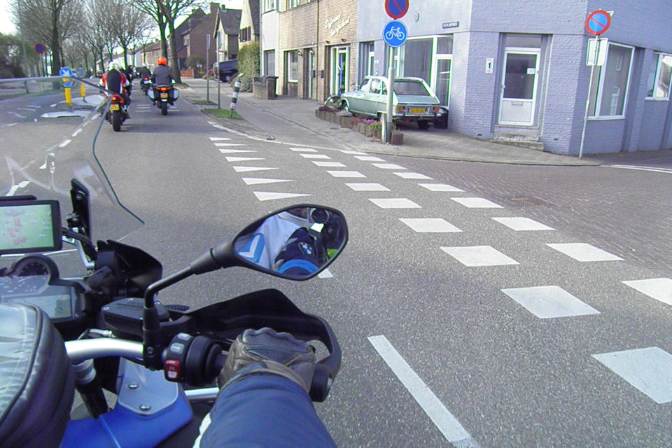 Motorrijbewijspoint Diemen theorie cursus online